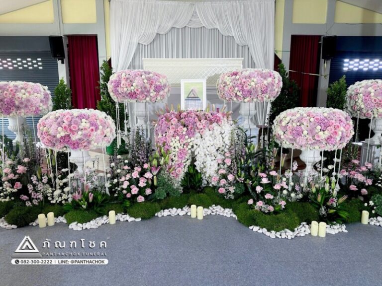 ดอกไม้งานศพอุตรดิตถ์รับจัดงานศพ ครบวงจร