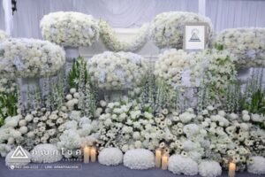 ดอกไม้งานศพลำพูนรับจัดงานศพ ครบวงจร